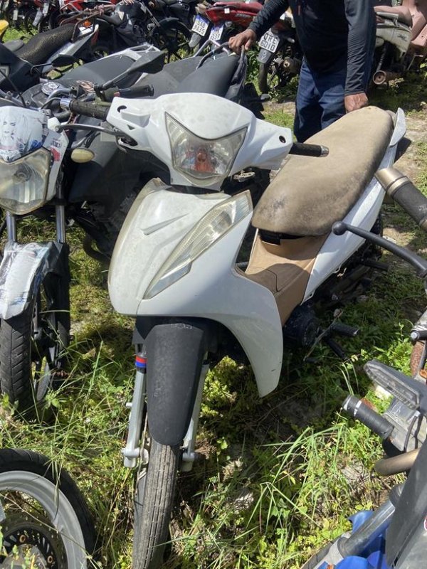 Foto de SHINERAY/XY50Q-2, ANO/MOD 2022/2023, COR BRANCA, COMBUSTIVEL GASOLINA, PLACA 1 EMPLAC - N/I, RENAVAM 1341877954, ID CHASSI 99HCL2050PS000012