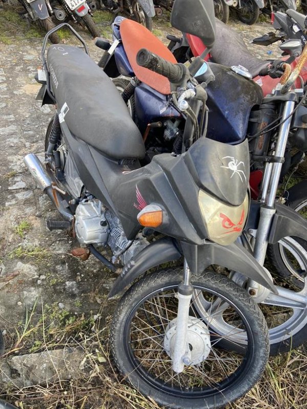 Foto de HONDA/POP 110I, ANO/MOD 2021/2021, COR PRETA, COMBUSTIVEL GASOLINA, PLACA RGQ3A25 - AL, RENAVAM 1268807645, ID CHASSI 9C2JB0100MR053083, ID