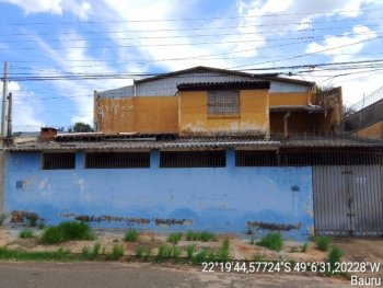 Foto de Casa em leilão no Empreend Loteamento Jardim Prudência em Bauru - SP
