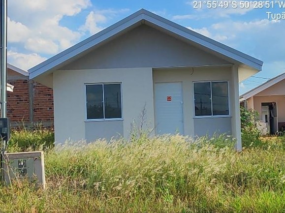 Foto de Casa em leilão no Conjunto Habitacional Antonio Perei em Tupã - SP