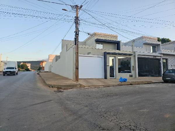 Foto de Casa em leilão no bairro Novo Horizonte em Barreiras - BA