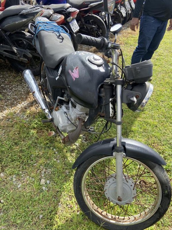 Foto de HONDA/CG 125 FAN KS, ANO/MOD 2010/2010, COR PRETA, COMBUSTIVEL GASOLINA, PLACA NML7F25 - AL, RENAVAM 224826298, ID CHASSI 9C2JC4110AR665460