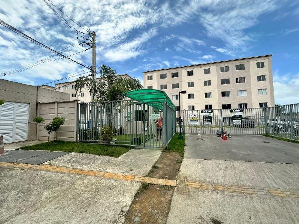 Foto de Apartamento em leilão no bairro Cajazeiras Xi em Salvador - BA