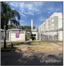 Foto de Apartamento em leilão no bairro Jardim Brasilia em Araraquara - SP