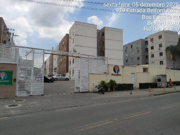 Foto de Apartamento em leilão no bairro Bom Pastor em Belford Roxo - RJ