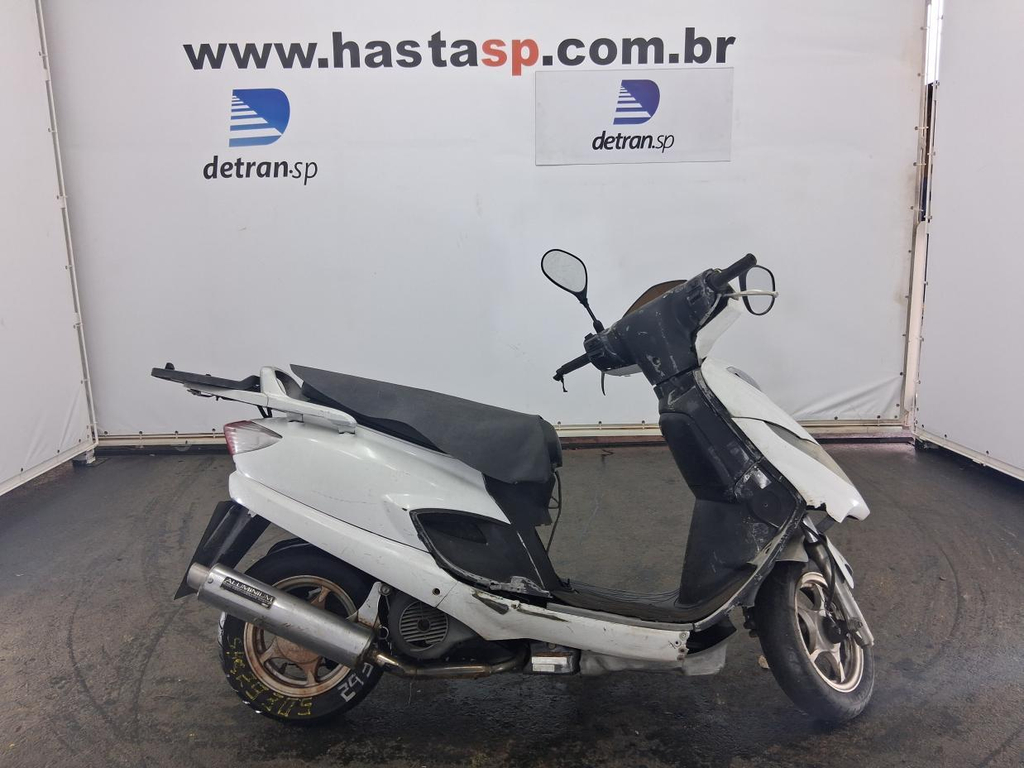Foto de JTA SUZUKI AN125 2007 2007 BRANCA