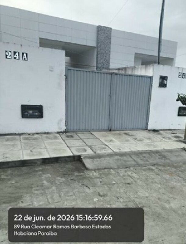 Foto de IMOVEL Cidade: Itabaiana/PB Endereço: RUA AMAPA, N. 24A- Casa Descrição: Situado em: RUA AMAPA, N. 24A - 58360-000 - PB - ITABAIANA - Casa, 45,7 m2 de área total, 45,7 m2 de área privativa, 81m2 de área do terreno, 2 qts, a.serv, 2 WCs, sl, cozinha, terraço, 1 vaga de garagem. IPTU: 550914 Matrícula