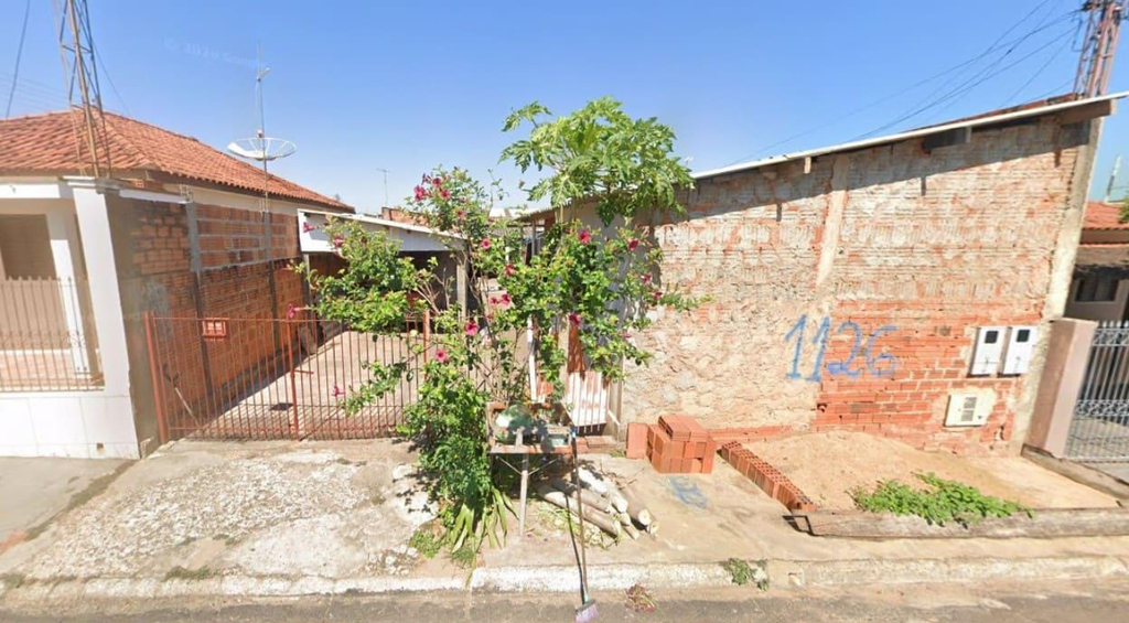 Foto de Terreno em leilão no bairro Vila Andorinha em Santo Anastácio - SP