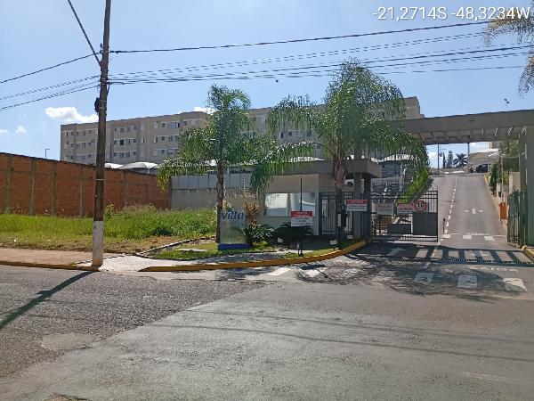 Foto de Apartamento em leilão no bairro Sorocaba em Jaboticabal - SP