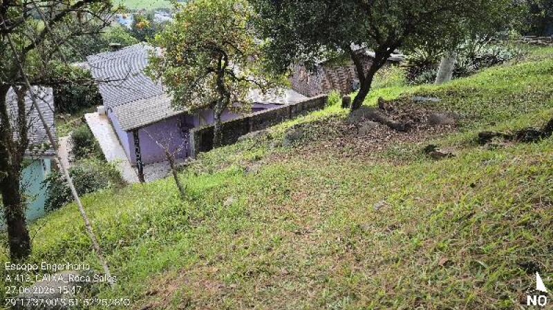 Foto de Casa em leilão no bairro Centro em Roca Sales - RS