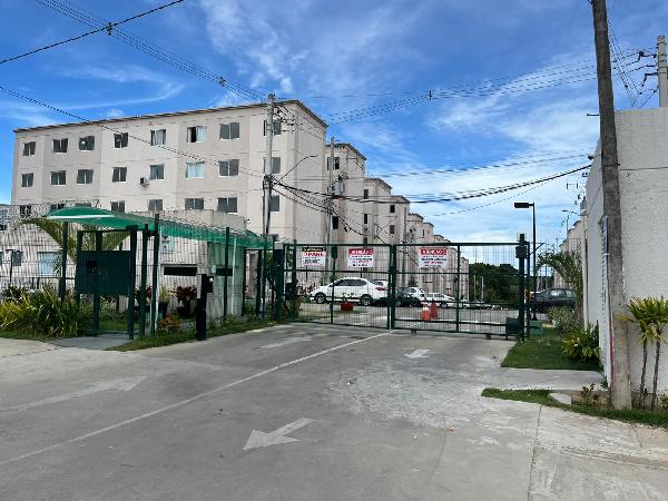 Foto de Apartamento em leilão no bairro Areia Branca em Salvador - BA