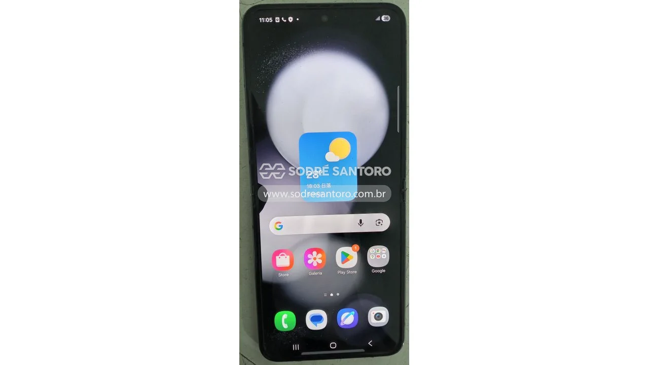 Foto de smartphone samsung galaxy z flip5 sm-f731b
