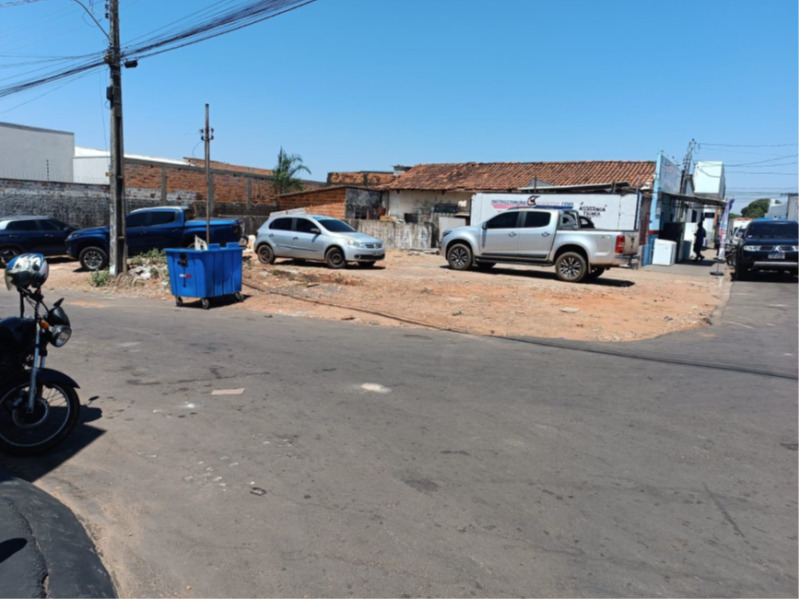Foto de Lote n°. 05, Qd. 03 Rua 14 de dezembro esquina com a Rua 21 de abril em Araguaina - TO