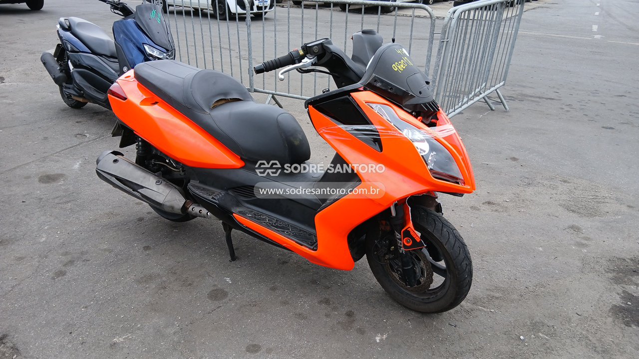 Foto de kymco - downtown 300