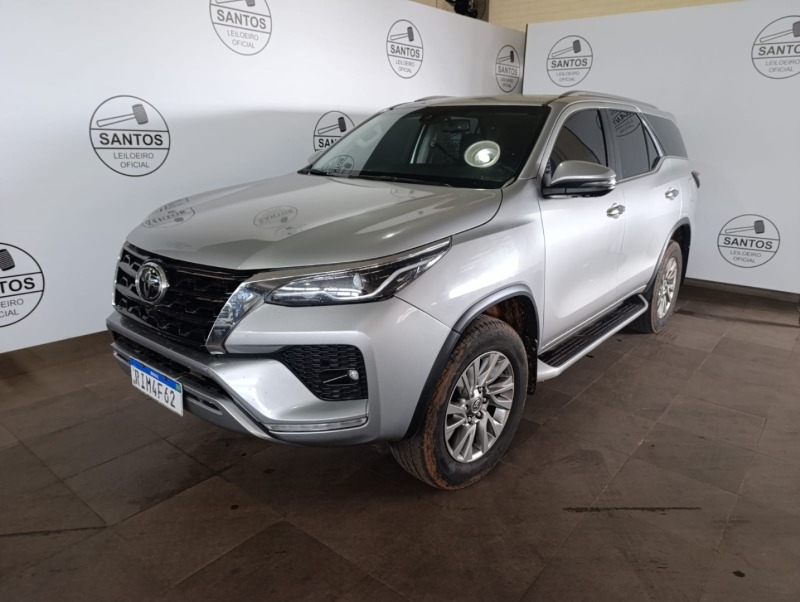 Foto de TOYOTA/HILUX SWSRXA4FD IMP.