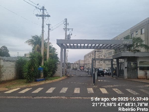 Foto de Apartamento em leilão no bairro Valentina Figueiredo em Ribeirão Preto - SP