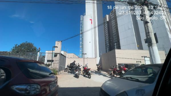Foto de Apartamento em leilão no Fazenda da Juta em São Paulo - SP