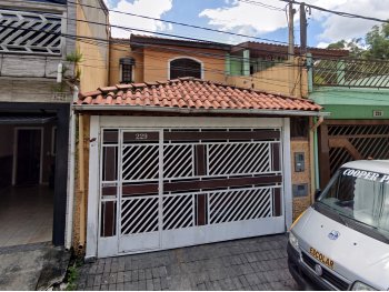 Foto de Casa em leilão no bairro Jardim Catanduva em São Paulo - SP