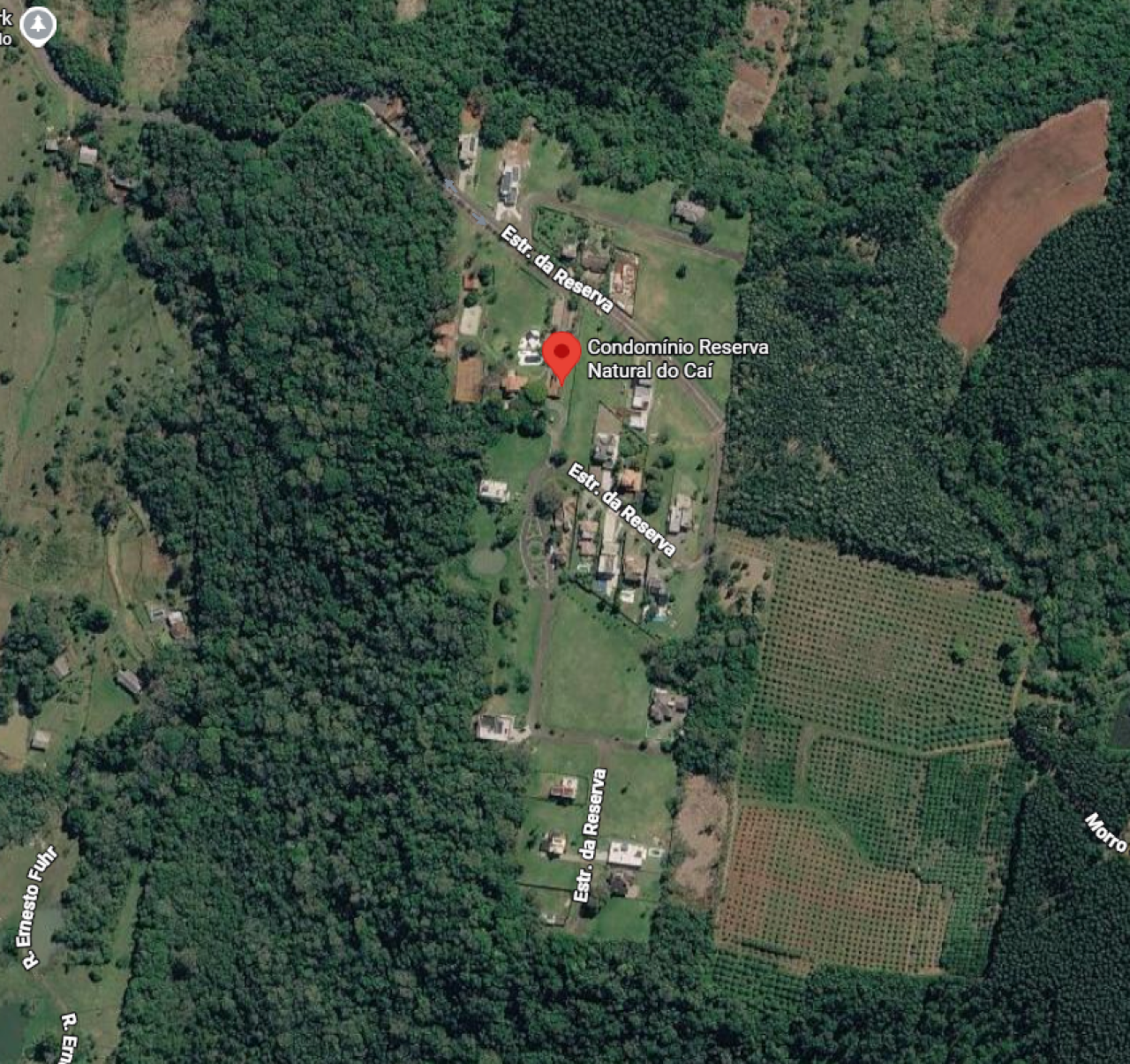 Foto de Terreno em leilão no Condomínio Reserva Natural em São Sebastião Do Caí - RS