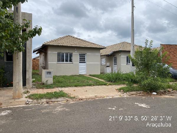 Foto de Casa em leilão no Residencial Sylvio Jose Venturolli em Araçatuba - SP