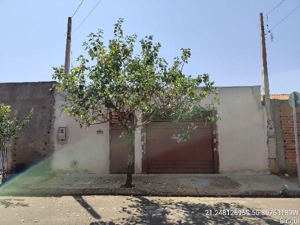 Foto de Casa na Rua Antonio Agatielo, 1238 - Leilão encerrado em Birigui/SP