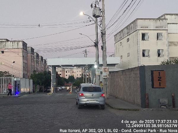 Foto de Apartamento em leilão no bairro Rua Nova em Feira De Santana - BA