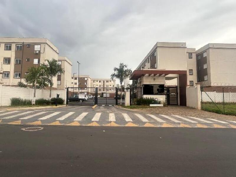 Foto de Apartamento em leilão no Lar Portugal em Ribeirão Preto - SP