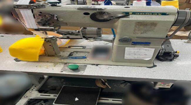 Foto de 01 máquina de costura coluna, Lanmax