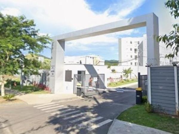 Foto de Apartamento em leilão no bairro Paciencia em Rio De Janeiro - RJ