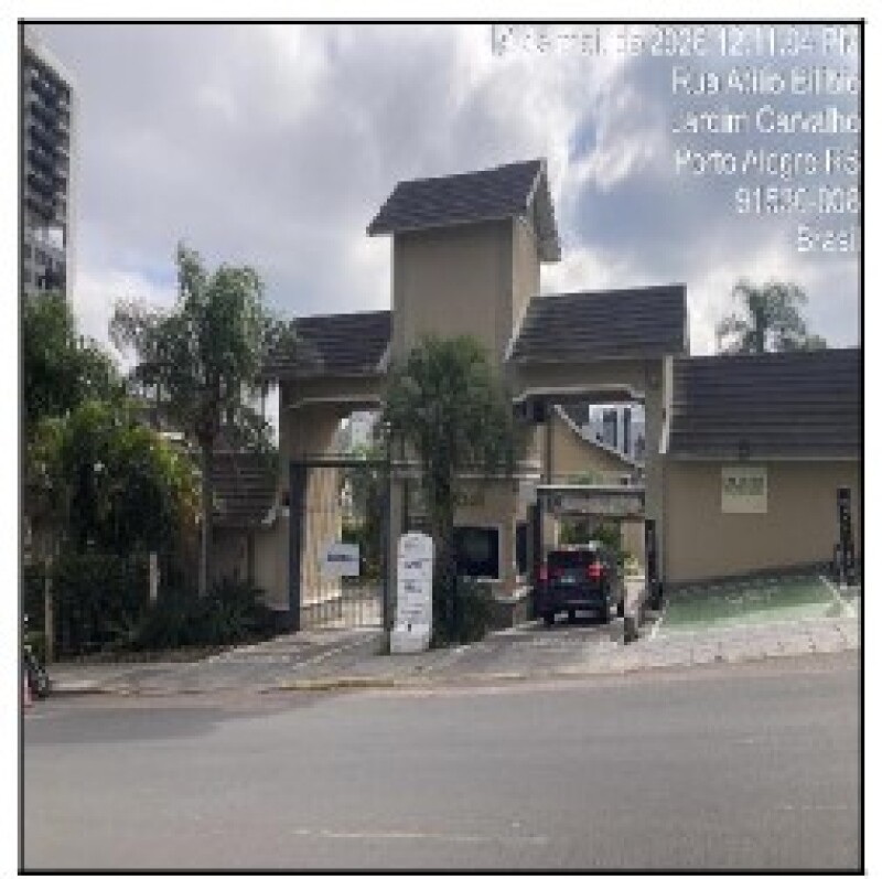 Foto de Casa em leilão no Condomínio Residencial Terra Mater em Porto Alegre - RS
