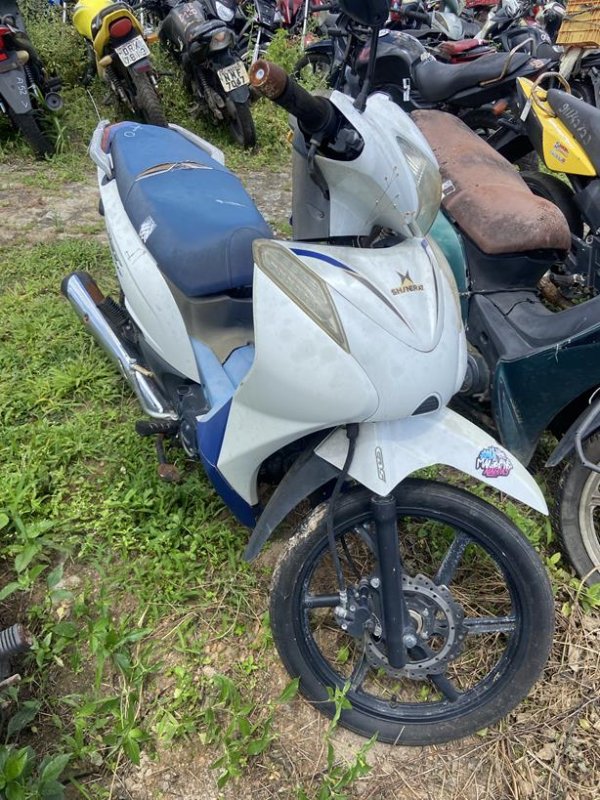 Foto de SHINERAY/50Q, ANO/MOD 2023/2024, COR BRANCA, COMBUSTIVEL GASOLINA, PLACA RGX8I87 - AL, RENAVAM 1381968640, ID CHASSI 99HJTS050RS001075, ID M