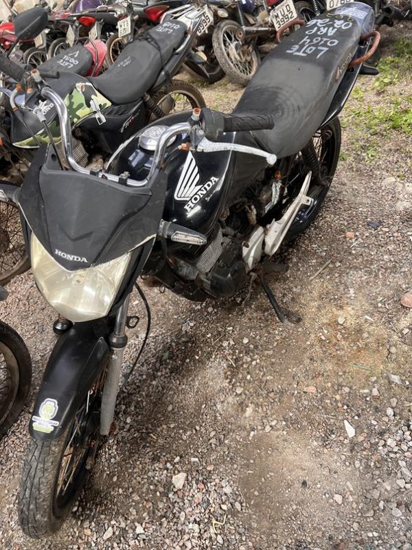 Foto de HONDA/CG 125 FAN KS, ANO/MOD 2009/2010, COR PRETO, COMBUSTIVEL GASOLINA, PLACA NME8907 - AL, RENAVAM 186761600, ID CHASSI 9C2JC4110AR514983