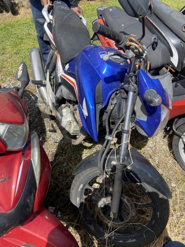 Foto de HONDA/CG 160 TITAN, ANO/MOD 2019/2019, COR AZUL, COMBUSTIVEL ALCOOL/GASOLINA, PLACA QLJ2E47 - AL, RENAVAM 1182545545, ID CHASSI 9C2KC2210KR0