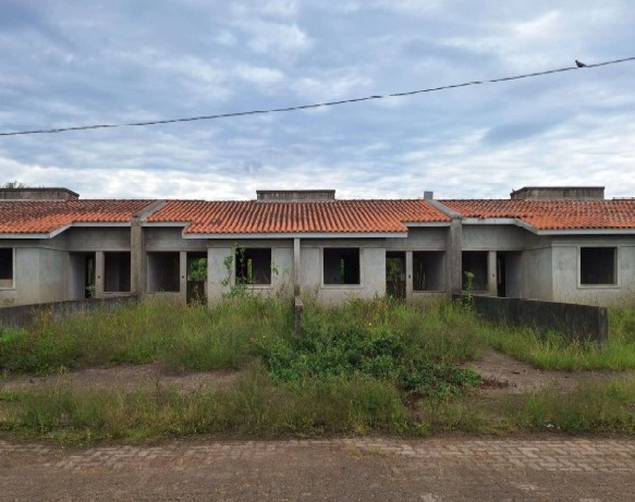 Foto de Casa em leilão no bairro Vila Três Marias em Esteio - RS