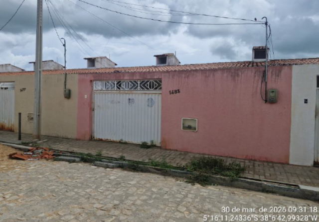 Foto de TABULEIRO DO NORTE (CE) Imóvel Urbano: Residência com área construída de 71,80m², dentro de um terreno com