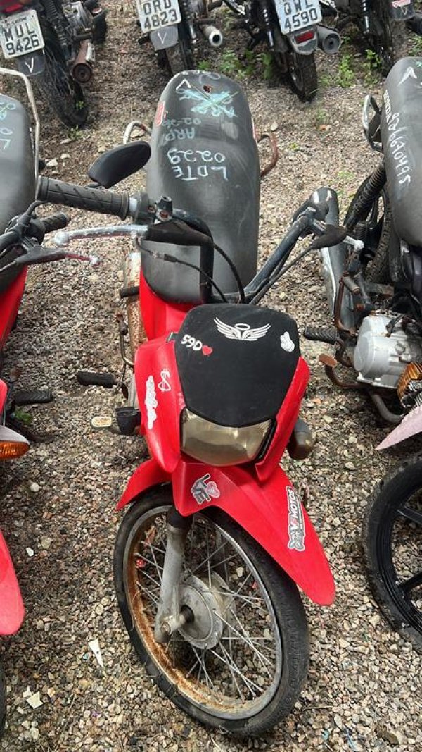 Foto de HONDA/POP100, ANO/MOD 2013/2013, COR VERMELHO, COMBUSTIVEL GASOLINA, PLACA 1 EMPLAC - N/I, RENAVAM N/I, ID CHASSI 9C2HB0210DR407506, ID MOTO