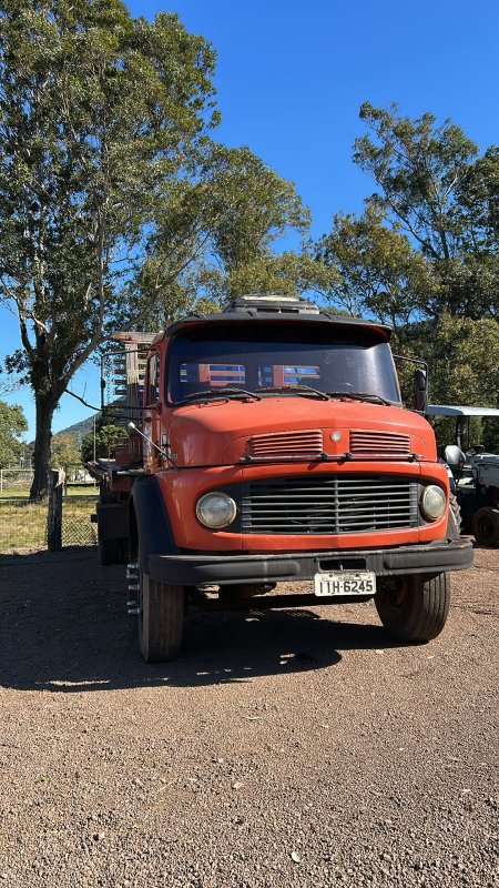 Foto de CAMINHÃO MERCEDES BENS L 1313 1974