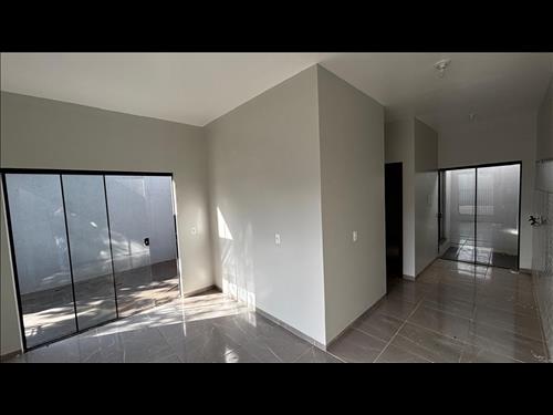 Foto de IMÓVEL RESIDENCIAL COM 48,62 m² DE ÁREA CONSTRUÍDA - TOLEDO/PR