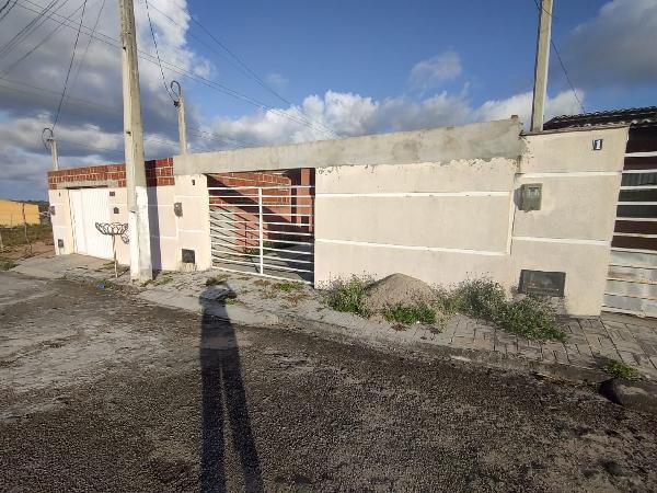 Foto de Casa em leilão no bairro Massaranduba em Ceará-mirim - RN