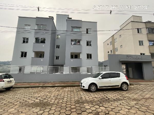Foto de Apartamento em leilão no bairro Centro em Luzerna - SC