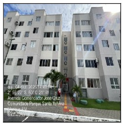 Foto de Apartamento em leilão no Lago Azul em Manaus - AM