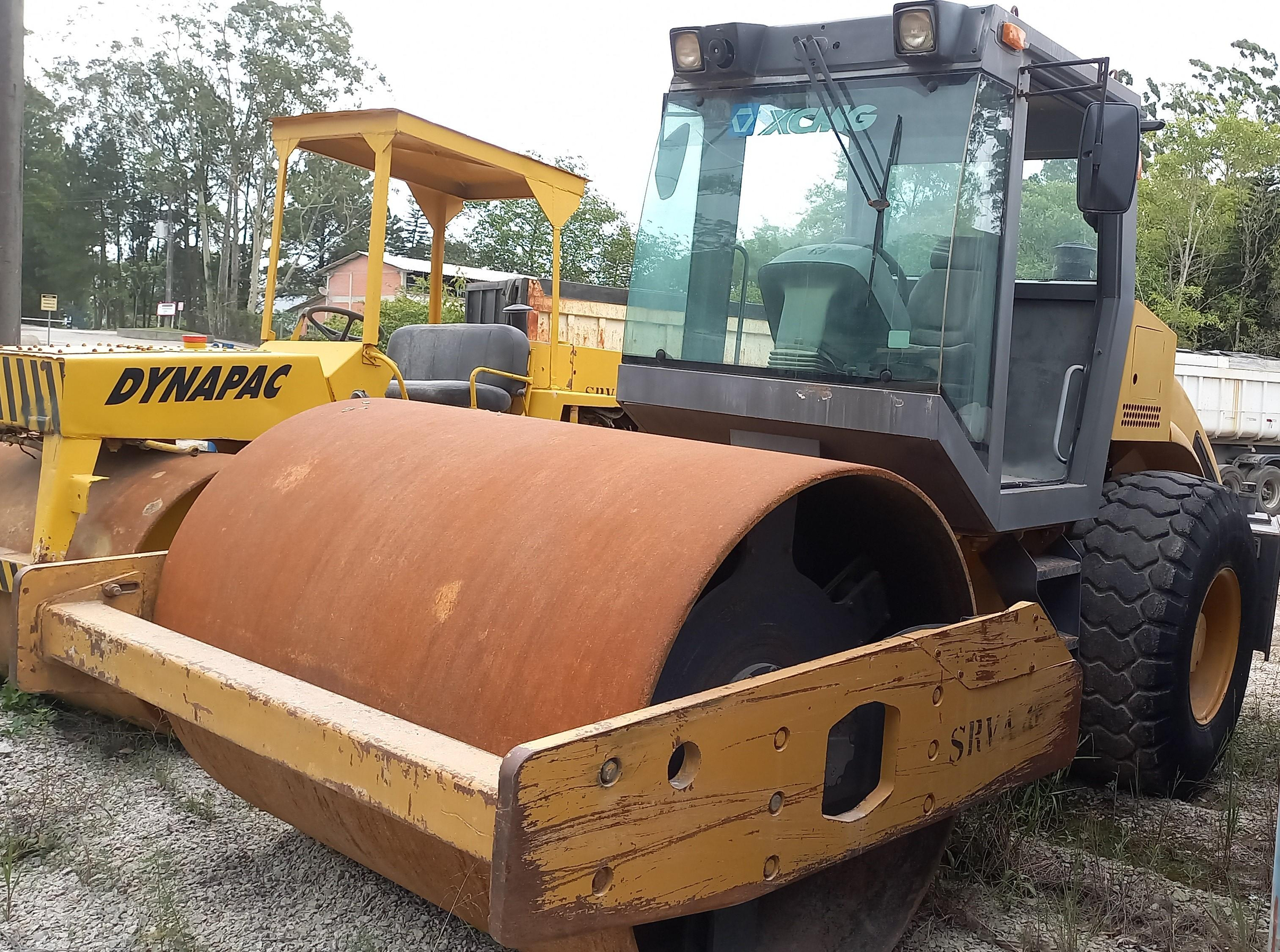 Foto de ROLO COMPACTADOR DE CHAPA XCMG XS120PD ANO: 2012
