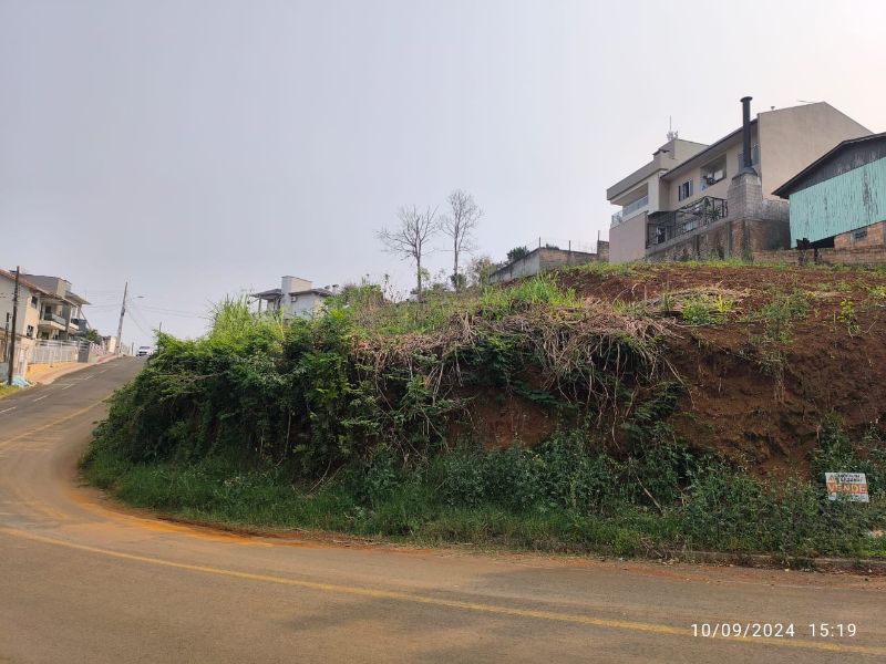 Foto de Terreno em leilão no bairro Vista Alegre em Concórdia - SC