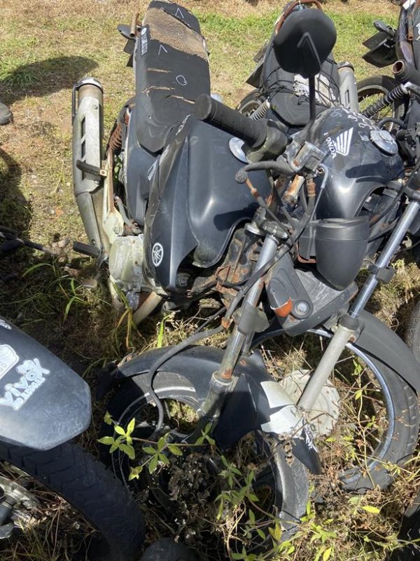 Foto de YAMAHA/FACTOR YBR125 E, ANO/MOD 2011/2011, COR PRETA, COMBUSTIVEL GASOLINA, PLACA NMK4154 - AL, RENAVAM 329029428, ID CHASSI 9C6KE1510B00147