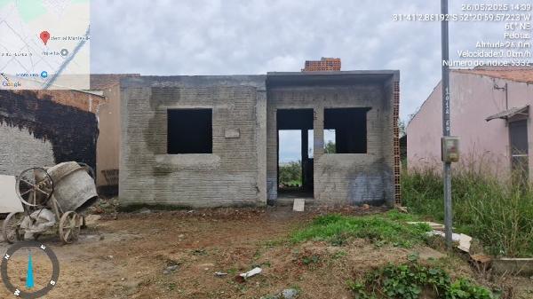 Foto de Terreno em leilão no bairro Tres Vendas em Pelotas - RS