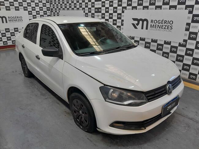 Foto de VW - VOLKSWAGEN VOYAGE TL MA S 2014/2015 FLEX
