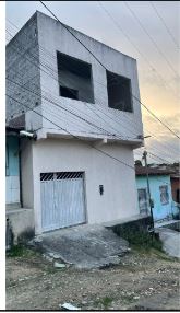 Foto de Casa em leilão no bairro Pequi em Eunápolis - BA