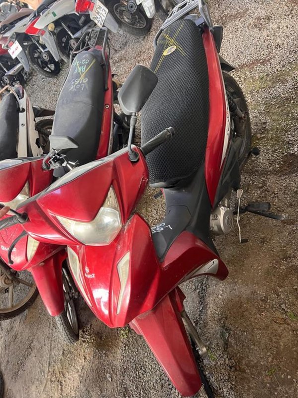 Foto de I/HAOJIAN AVELLOZ AZ1, ANO/MOD 2023/2023, COR VERMELHA, COMBUSTIVEL GASOLINA, PLACA 1 EMPLAC - N/I, RENAVAM 1447671101, ID CHASSI LP6XCBL04P