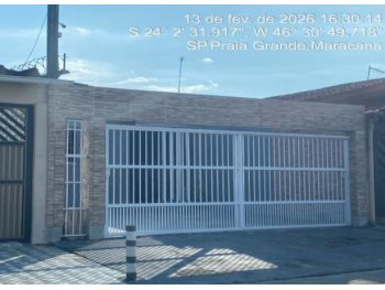Foto de Casa em leilão no bairro Caiçara em Praia Grande - SP