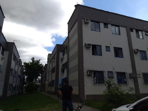 Foto de Apartamento em leilão no bairro Bangue em Rio De Janeiro - RJ
